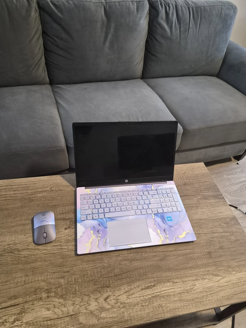 HP Laptop with Purple Pink Marble Keyboard Skin and Silver Mouse